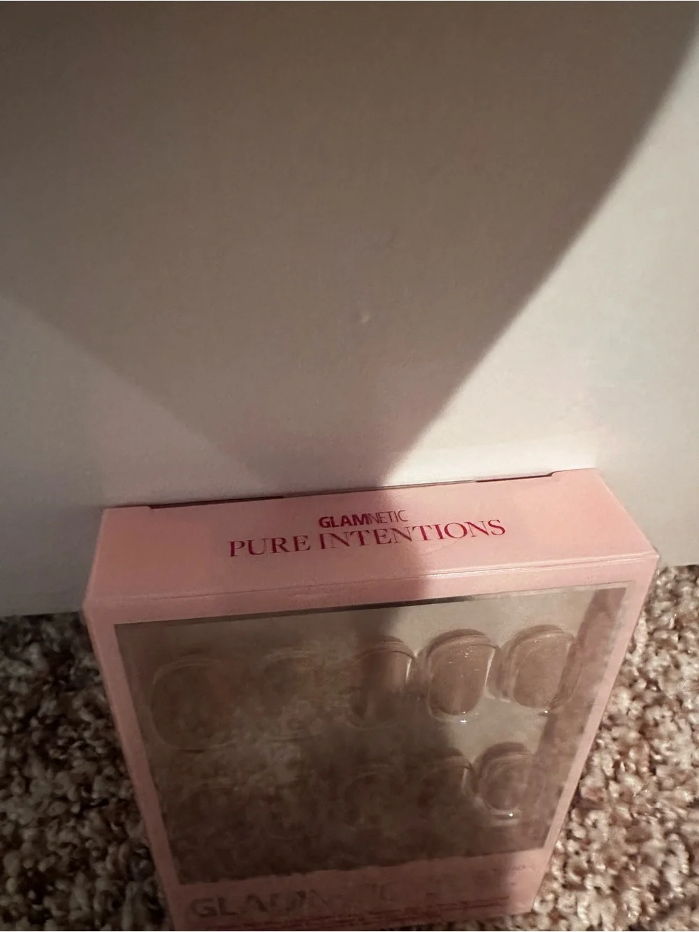 Glamnetic Short Round Nude Pearl Shimmer Glue On Nails